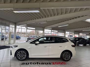 BMW 218i Active Tourer M Sport — photo 4