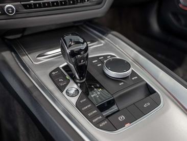BMW Z4 40i — photo 16