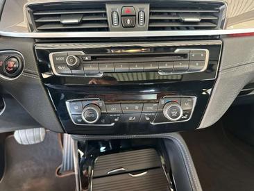 BMW X1 XLine 20i SDrive — photo 20