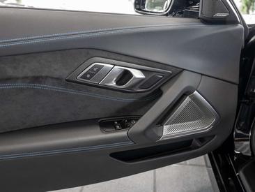 BMW Z4 40i — photo 21