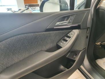 BMW 218 218i — photo 17