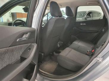 BMW 218 218i — photo 29