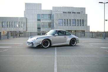 Porsche 993 Carrera 2 — photo 5