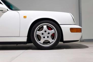 Porsche 964 Carrera — photo 12