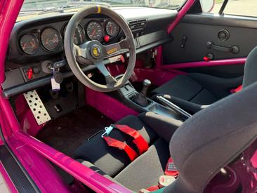 Porsche 964 — photo 11