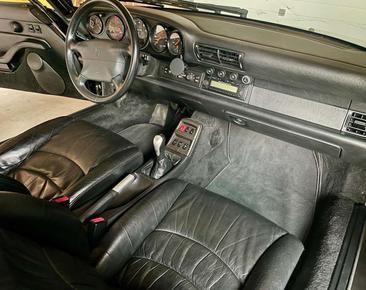 Porsche 993 Carrera 4S — photo 12