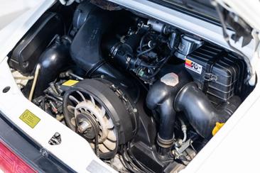 Porsche 964 Carrera — photo 18