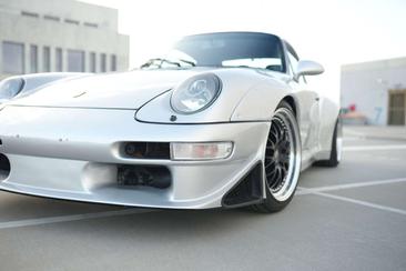 Porsche 993 Carrera 2 — photo 18