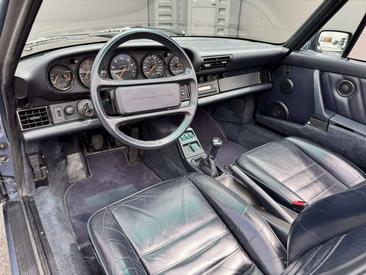 Porsche 964 Carrera 2 — photo 13