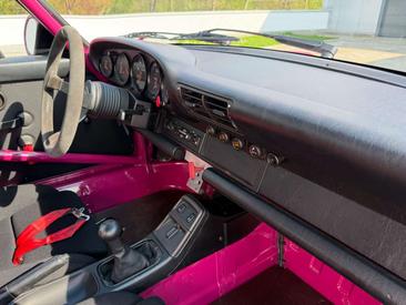 Porsche 964 — photo 21