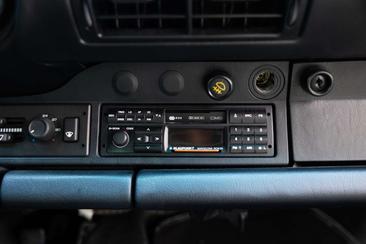 Porsche 964 Carrera — photo 27