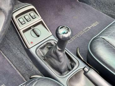 Porsche 964 Carrera 2 — photo 21