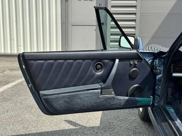 Porsche 964 Carrera 2 — photo 25