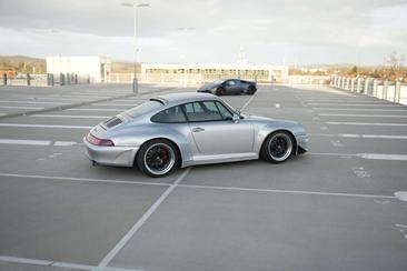 Porsche 993 Carrera 2 — photo 34