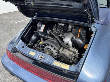 Porsche 964 Carrera 2 — photo 31
