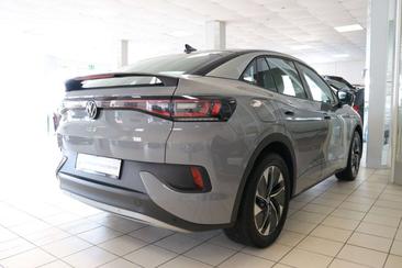 Volkswagen ID.5 Pro — photo 7