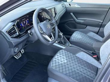 Volkswagen Taigo R-Line — photo 8