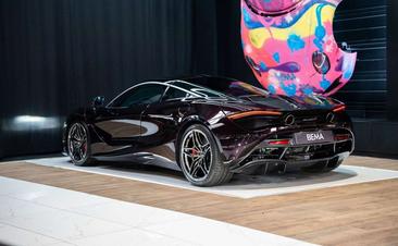 McLaren 720S — photo 2