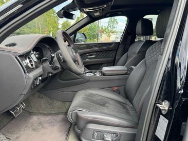 Bentley Bentayga V8 S — photo 10