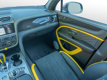 Bentley Bentayga Speed — photo 9