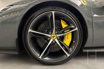 Ferrari 296 GTB — photo 17