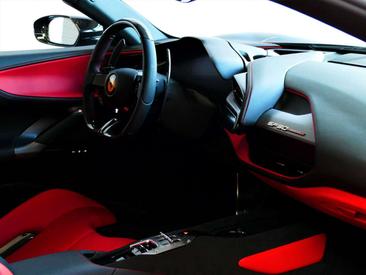 Ferrari SF90 Stradale — photo 8