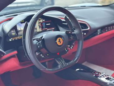 Ferrari 296 GTS — photo 11