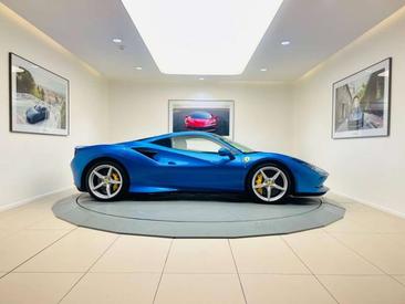 Ferrari F8 Tributo — photo 8