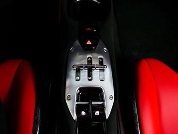 Ferrari SF90 Stradale — photo 19