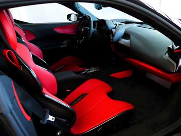 Ferrari SF90 Stradale — photo 29