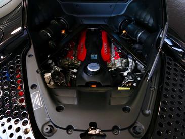 Ferrari SF90 Stradale — photo 37