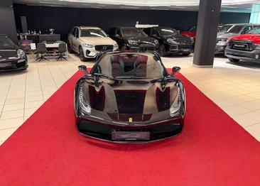 Ferrari 488 — photo 4