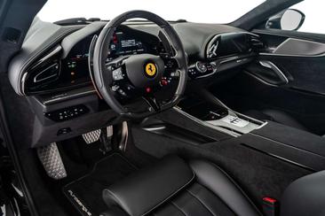 Ferrari Purosangue — photo 10