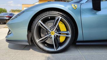 Ferrari 296 GTS — photo 7
