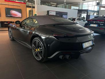 Ferrari Roma — photo 3