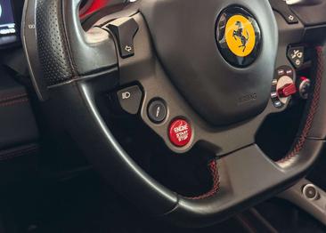 Ferrari 488 — photo 33