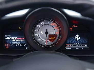 Ferrari 488 Spider — photo 11