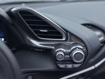 Ferrari 488 Spider — photo 15