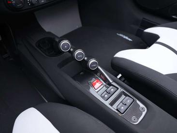 Ferrari 488 Spider — photo 16