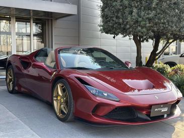 Ferrari F8 Spider — photo 18