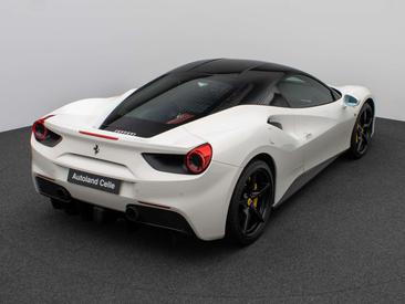 Ferrari 488 — photo 7