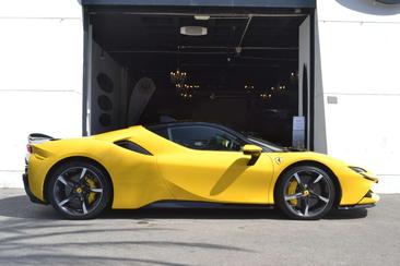 Ferrari SF90 Stradale — photo 4