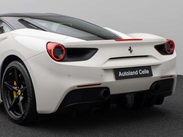 Ferrari 488 — photo 16