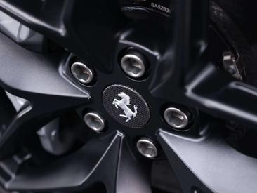 Ferrari 488 Spider — photo 25