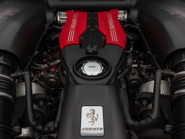 Ferrari 488 — photo 19
