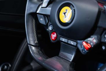 Ferrari GTC4Lusso — photo 16