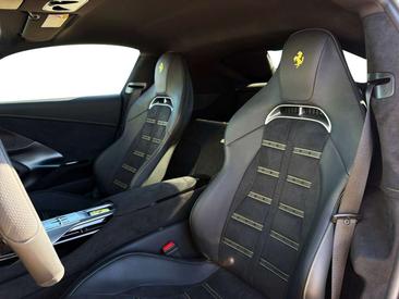 Ferrari 12 Cilindri — photo 13