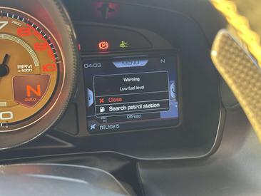 Ferrari F8 Spider — photo 39