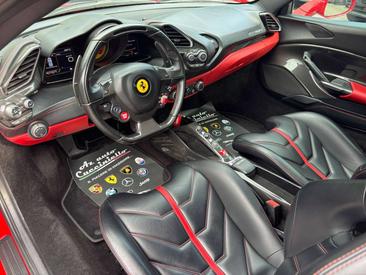 Ferrari 488 GTB — photo 11