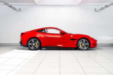 Ferrari Portofino — photo 6